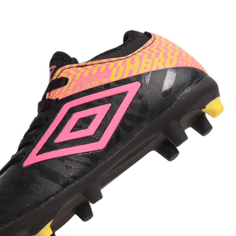 104694395-Zapatilla-deportiva-Umbro-Axis-FG-negro-para-niño