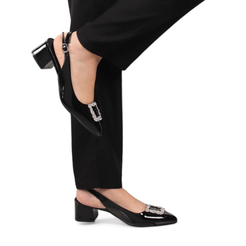 104815792-Zapato-de-vestir-Anne-Klein-Noca-color-negro-para-mujer