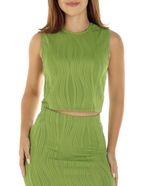 104724576-Blusa-Orange-crop-top-verde-sin-mangas-para-mujer