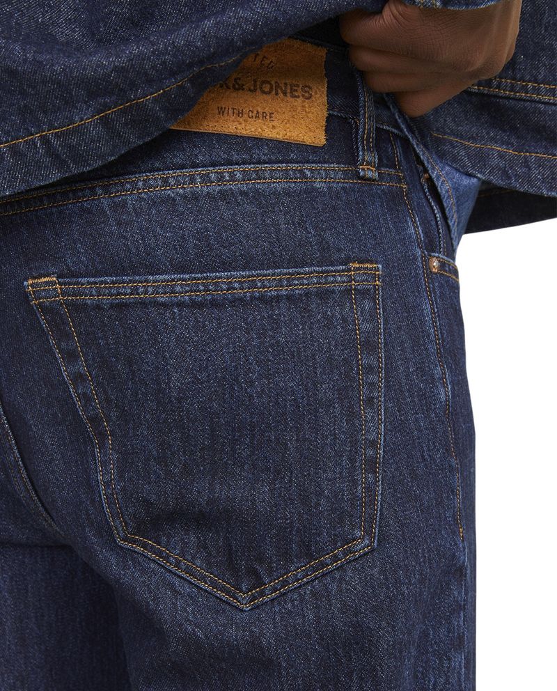 104859905-Jeans-loose-fit-Jack---Jones-azul-denim-para-hombre