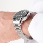 104797946-Reloj-Q-Q-analogo-metalico-plateado-para-hombre