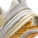 104861194-Zapato-Nike-V2K-Run-deportivo-color-blanco-para-mujer