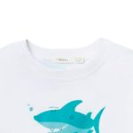 Camiseta-blanca-con-estampado-de-tiburon-para-bebe-niño-104871017