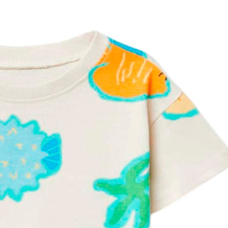 Blusa-beige-con-estampado-para-bebe-niña-104870945