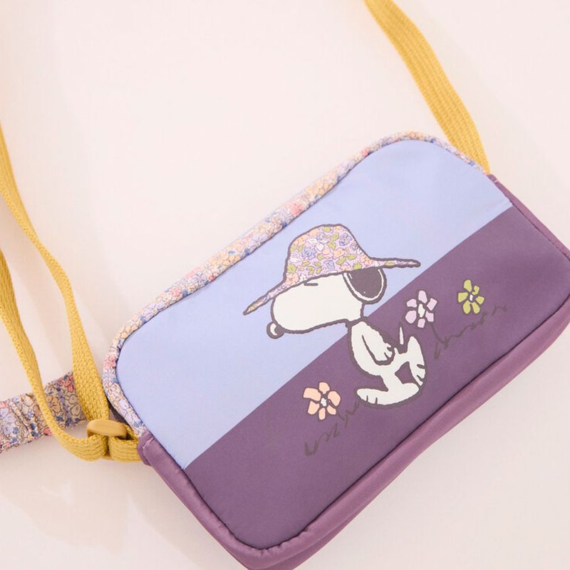 104849797-Funda-para-celular-Women-Secret-estampada