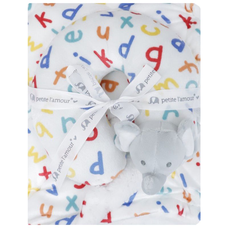 Frazada-blanca-con-almohada-media-luna-para-bebe-niño-104837010
