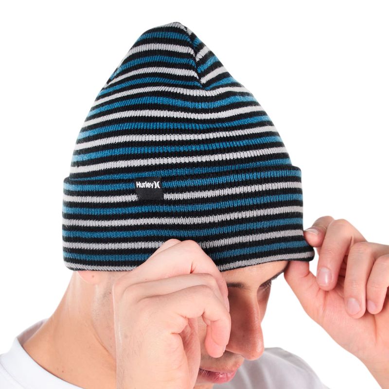 104716251-Gorro-beanie-Hurley-multicolor-rayado-para-hombre