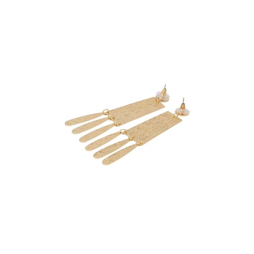 Aretes largos metálicos dorados para mujer
