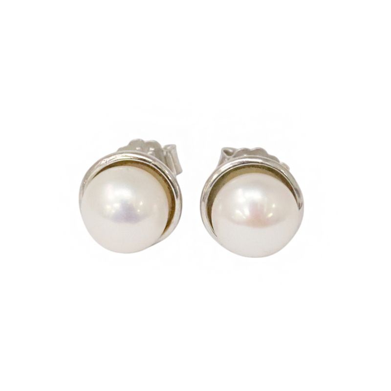 104824233-Aretes-cortos-de-plata-para-mujer