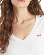 104866334-Camiseta-Levi-s-blanca-manga-corta-para-mujer