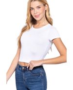 104863649-Blusa-Active-Basic-crop-top-manga-corta-para-mujer