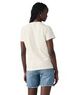 104867627-Camiseta-Levi-s-estampada-manga-corta-para-mujer