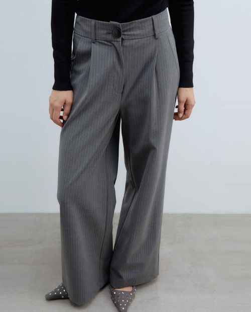 Pantalón Sfera wide leg rayado de cintura alta para mujer
