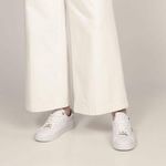 104869030-Zapato-casual-Tommy-Hilfiger-color-blanco-para-mujer