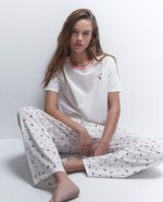 104857156-Pijama-con-pantalon-Sfera-estampada-para-mujer