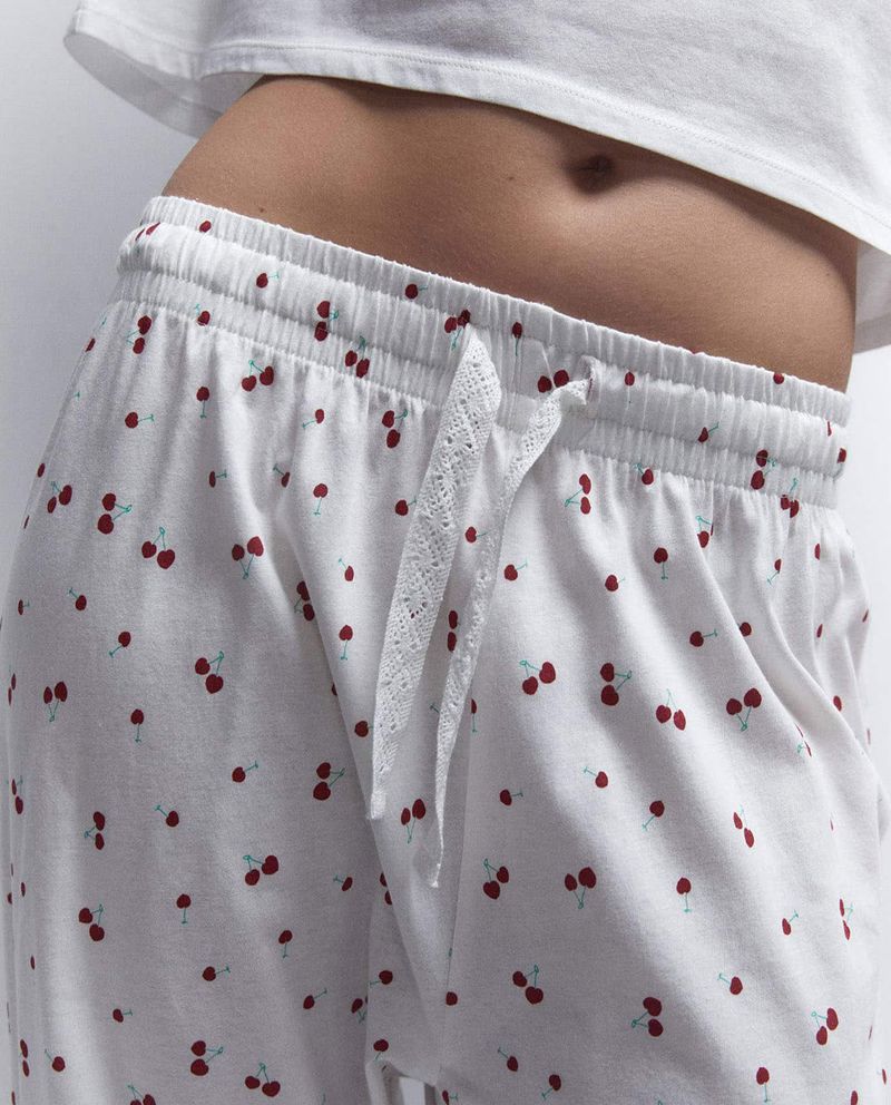 104857156-Pijama-con-pantalon-Sfera-estampada-para-mujer