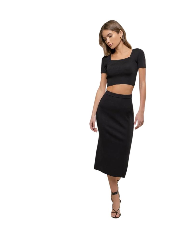 104869134-Blusa-Mine-crop-top-manga-corta-para-mujer