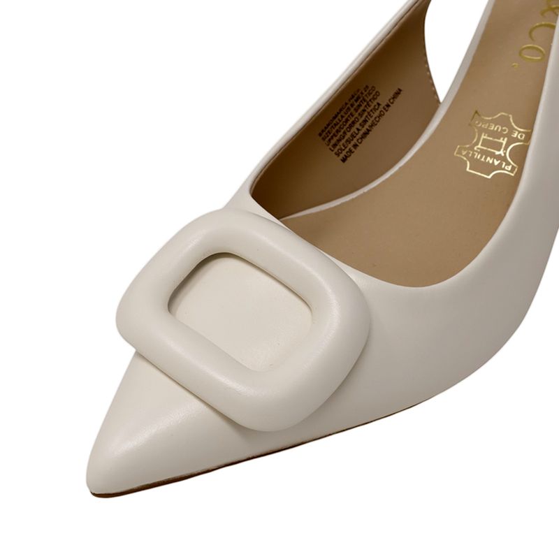 104827674-Zapato-de-vestir-H-Co.-color-blanco-para-mujer