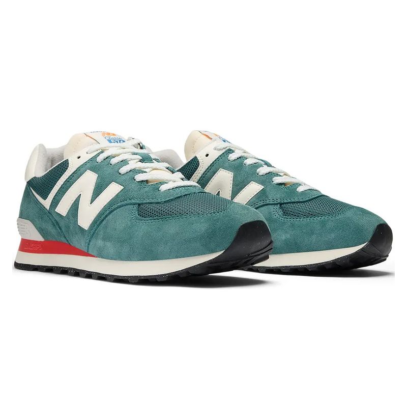 104875796-Zapato-New-Balance-574-Classics-casual-verde-para-mujer