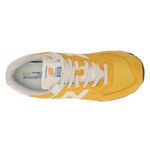 104875823-Zapato-New-Balance-574-Classics-casual-amarillo-para-mujer