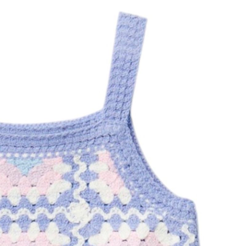 Blusa-multicolor-con-crochet-para-niña-104872312