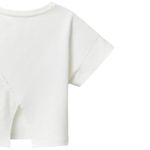 Blusa-blanca-con-bordado-para-niña-104872322