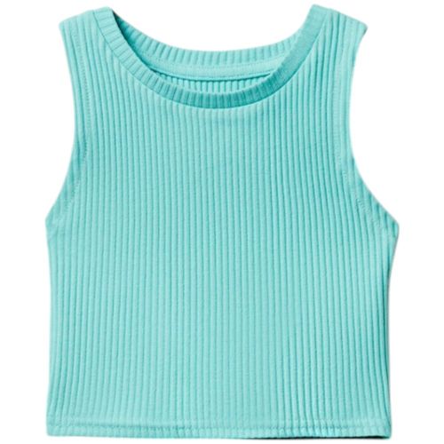 Blusa verde con acanalado para niña