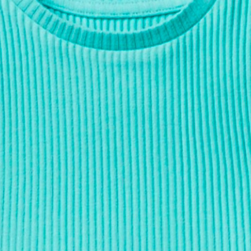 Blusa-verde-con-acanalado-para-niña-104872388