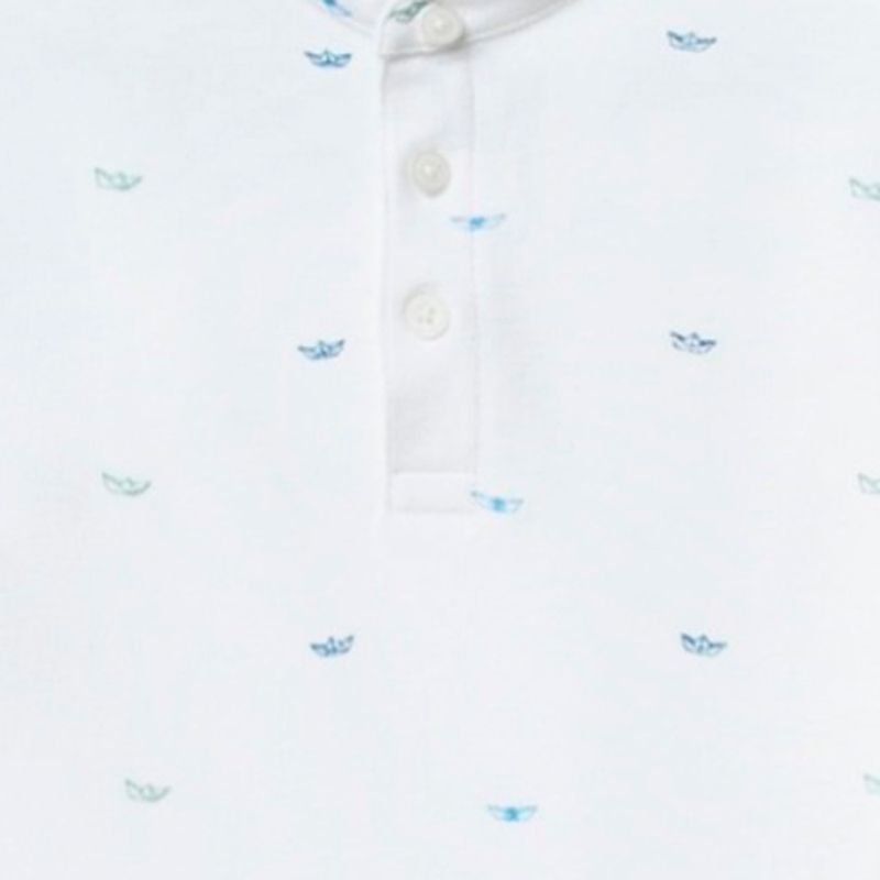Camisa-blanca-mini-print-para-niño-104874731