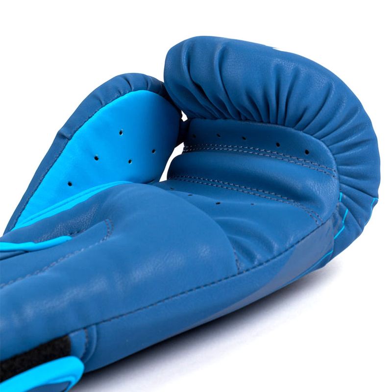 104829351-Guantes-de-boxeo-Venum-Impact-azules-14-oz