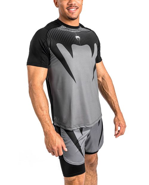Camiseta deportiva Venum attack dry-tech bicolor para hombre