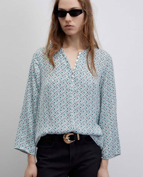Blusa Sfera casual estampada manga larga para mujer