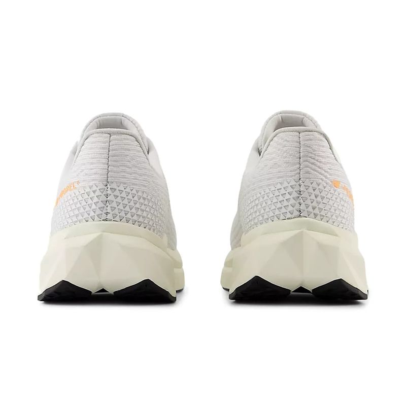 104875845-Zapato-New-Balance-Propel-V5-deportivo-blanco-para-mujer