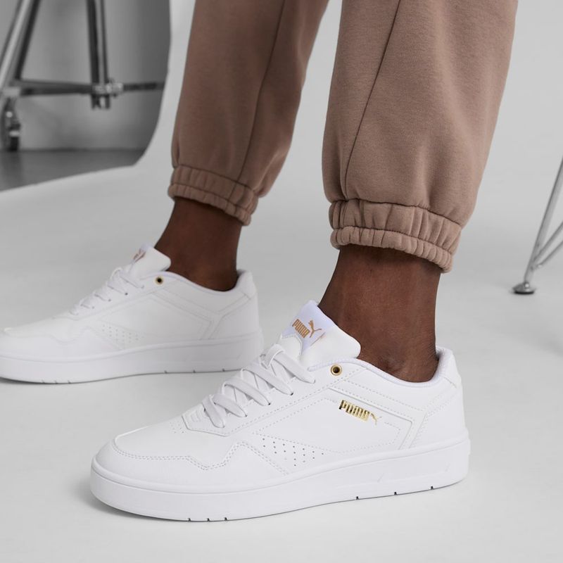 104883716-Zapato-deportivo-casual-Puma-Court-Classic-blanco-para-hombre