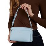 104872670-Cartera-crossbody-Calvin-Klein-Must-color-celeste-para-mujer