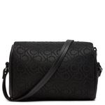 104872674-Cartera-crossbody-Calvin-Klein-Refine-color-negro-para-mujer