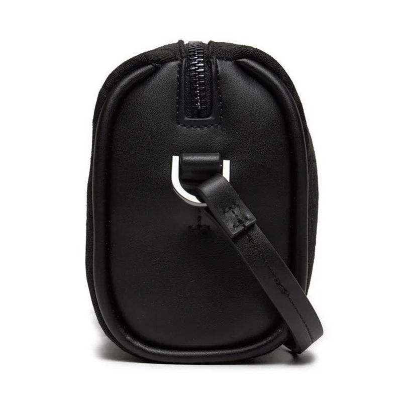 104872674-Cartera-crossbody-Calvin-Klein-Refine-color-negro-para-mujer