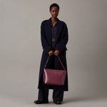 104872681-Cartera-tote-Calvin-Klein-color-vino-para-mujer