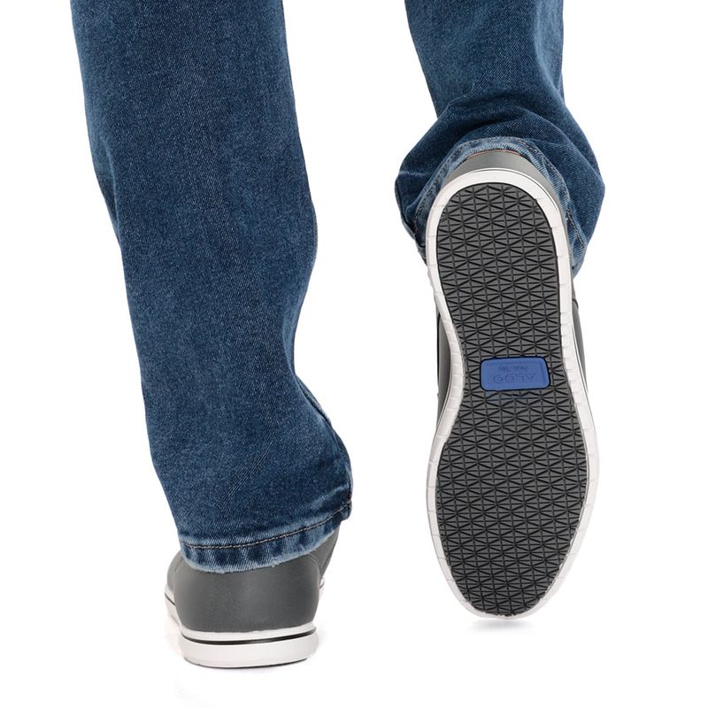 104819671-Zapato-casual-Aldo-color-gris--para-hombre