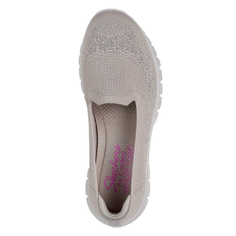 104836349-Zapato-casual-Skechers-Graceful-color-beige-para-mujer