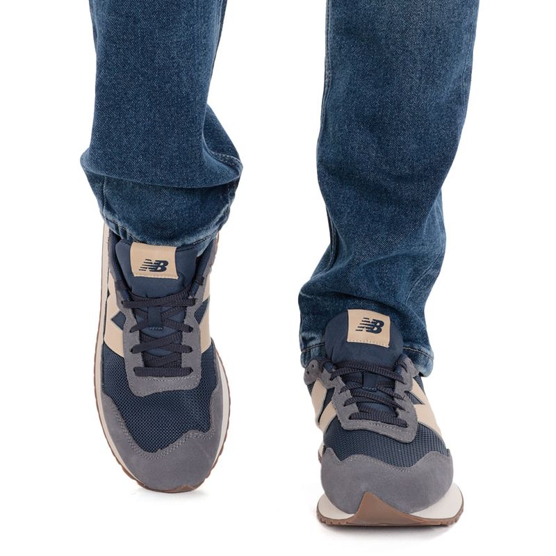 104841722-Zapato-New-Balance-237-deportivo-casual-azul-para-hombre