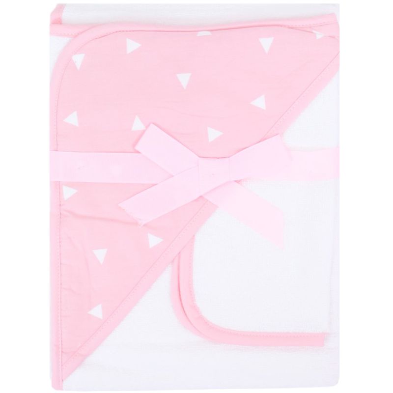 Toalla-bicolor-con-estampado-para-bebe-niña-104556610