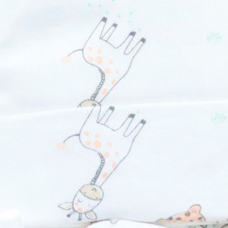 Set-de-regalo-4-piezas-blancas-con-estampado-para-bebe-niño-104556629
