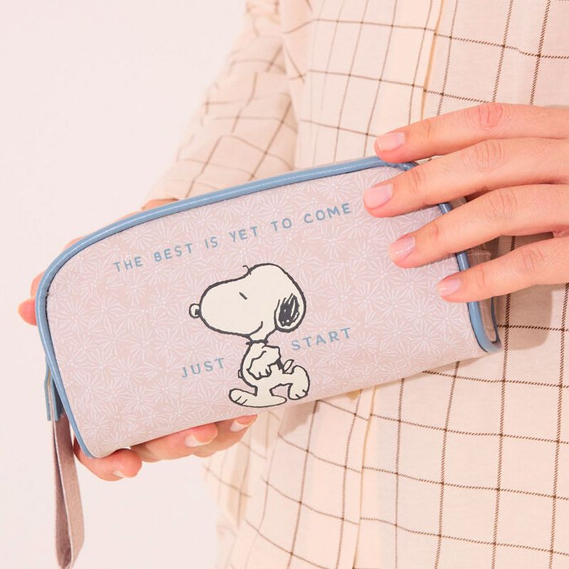 104849804-Cosmetiquera-Women-Secret-estampado-Snoopy-para-mujer