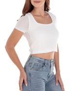 104672647-Blusa-Orange-crop-top-blanca-manga-corta-para-mujer