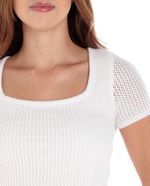 104672647-Blusa-Orange-crop-top-blanca-manga-corta-para-mujer