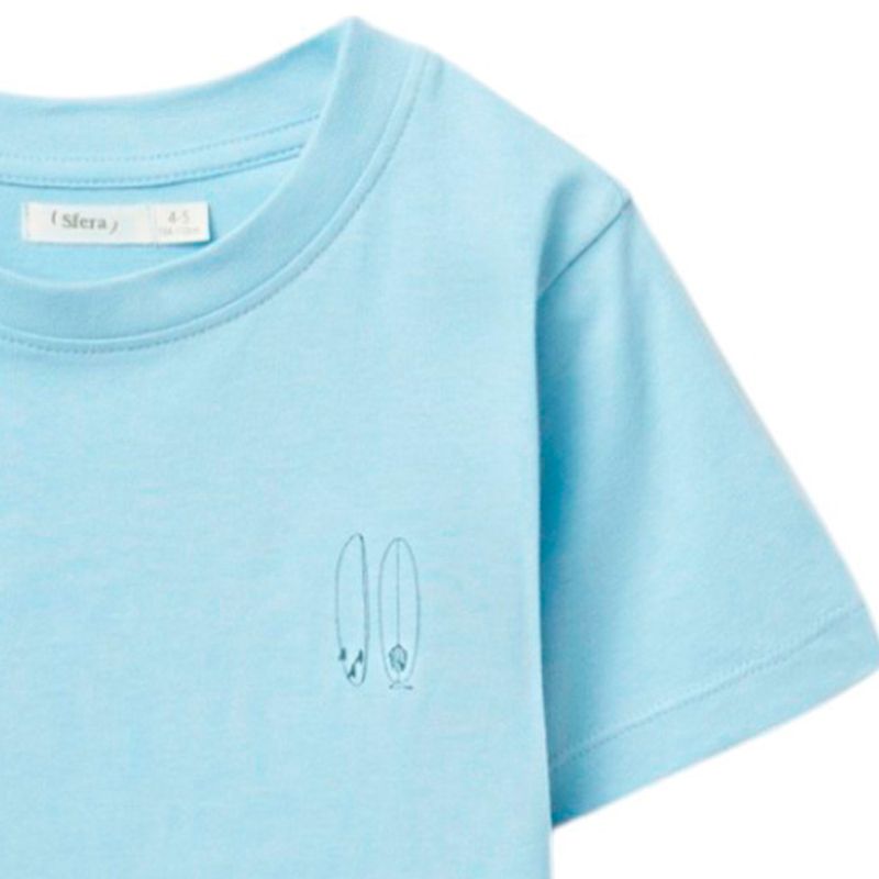 Camiseta-celeste-solido-para-niño-104874869