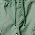 Short-verde-solido-para-niño-104875034