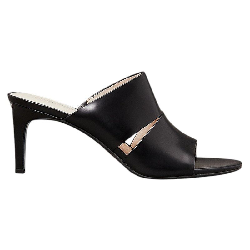 104873126-Sandalia-casual-Calvin-Klein-color-negro-para-mujer