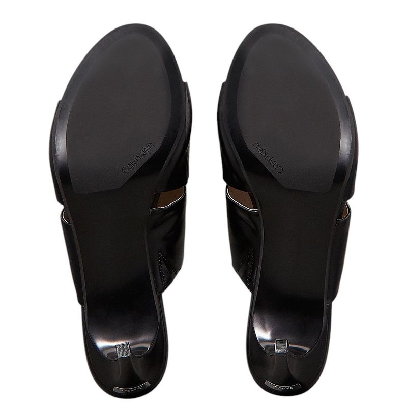 104873126-Sandalia-casual-Calvin-Klein-color-negro-para-mujer